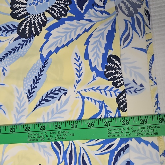 Jude Connally Long Sleeve V-neck Collar Tunic: Blue/Yellow Floral: Size- L - Picture 14 of 15